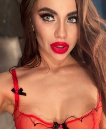 Белла, 26 лет, 2 размер груди