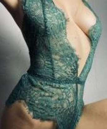 Эмма, 38 лет, 2 размер груди